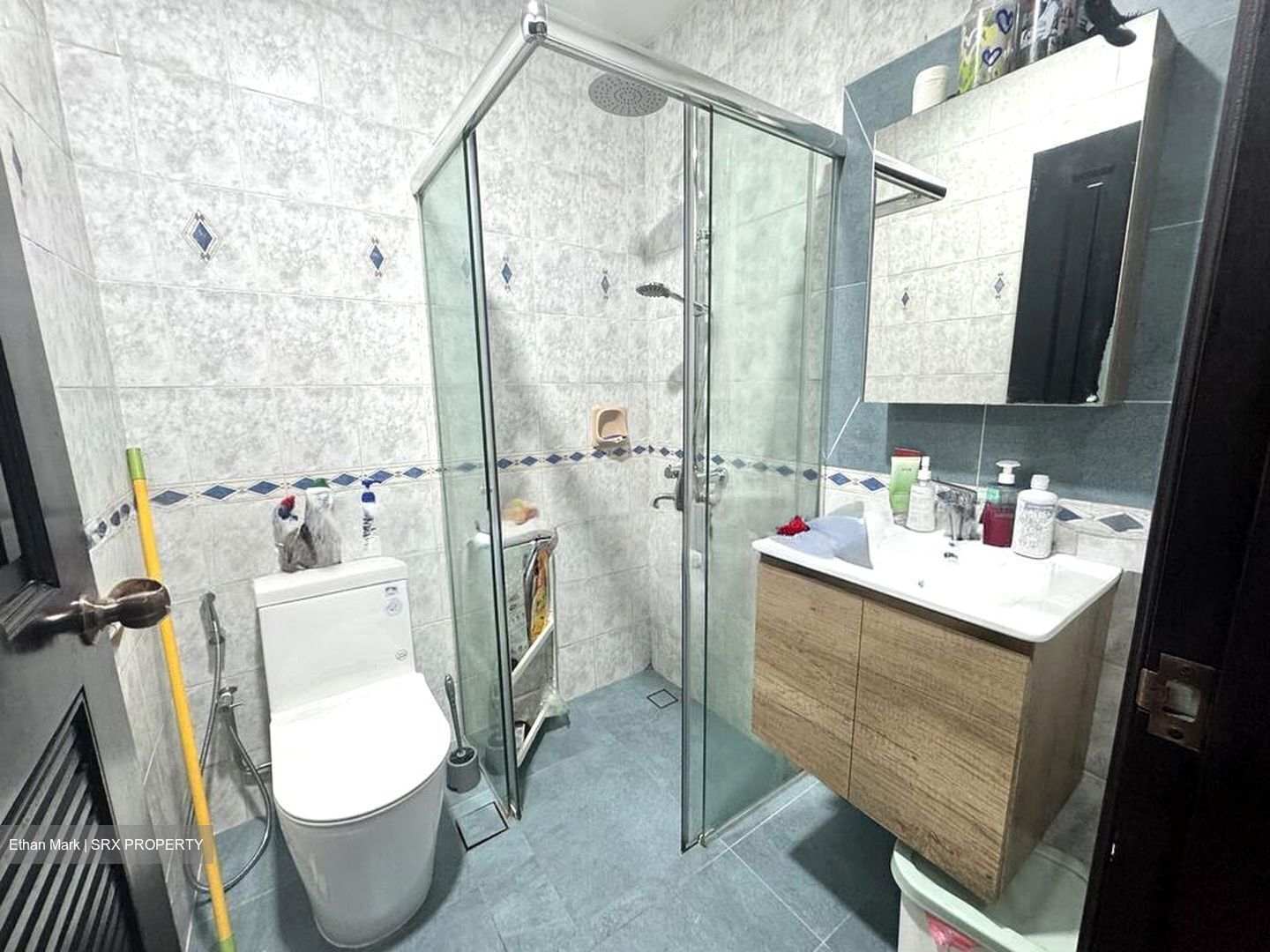 Loyang Villas (D17), Terrace #525291941